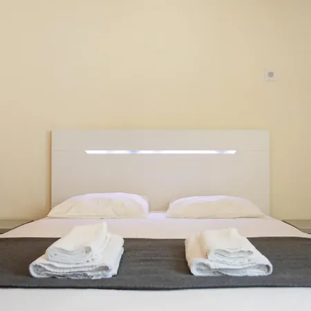 A O - Passarelle * 佩尼契